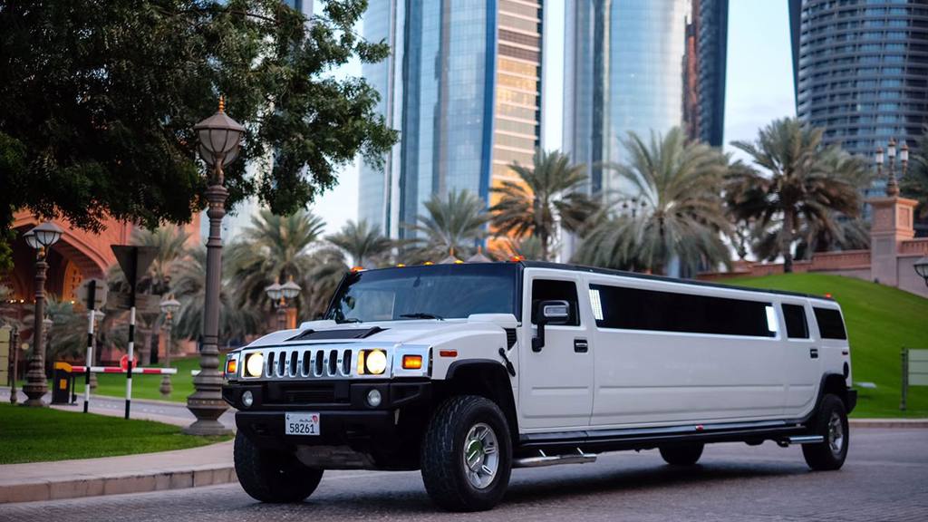  Luxury Hummer Limousine